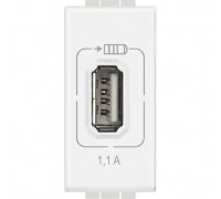 N4285C1 Розетка USB с 1 разъёмом 230 В, 1 модуль, белый LivingLight