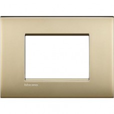 LNC4803OF Рамка на 3 модуля итальянский стандарт, цвет Матовое золото LivingLight Air