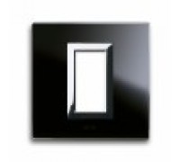 Рамка чёрное глянцевое стекло, декорат. рамка хром VERA44 1M
